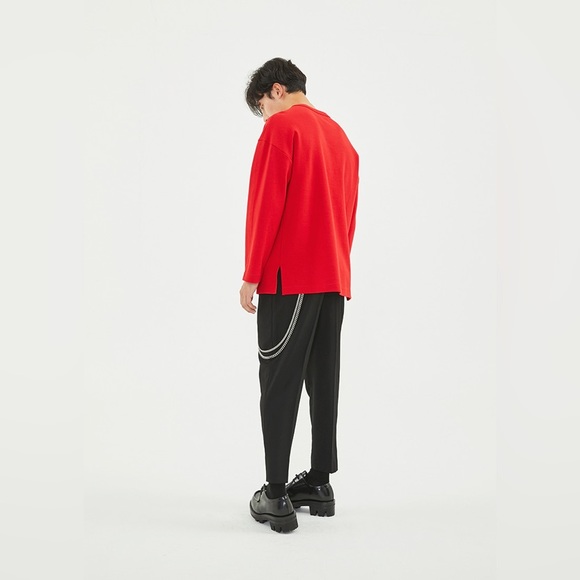 Basic Sweatshirt Unisex by Korean brand Romantic Pirates - Picture 10 of 13